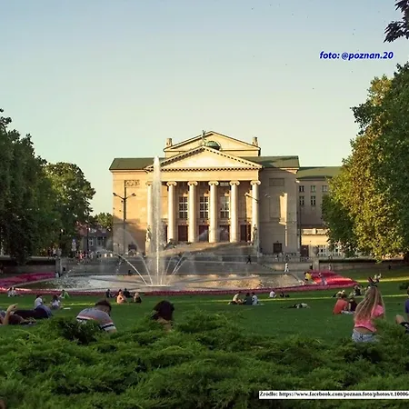 Sieroca Center * بوزنان
